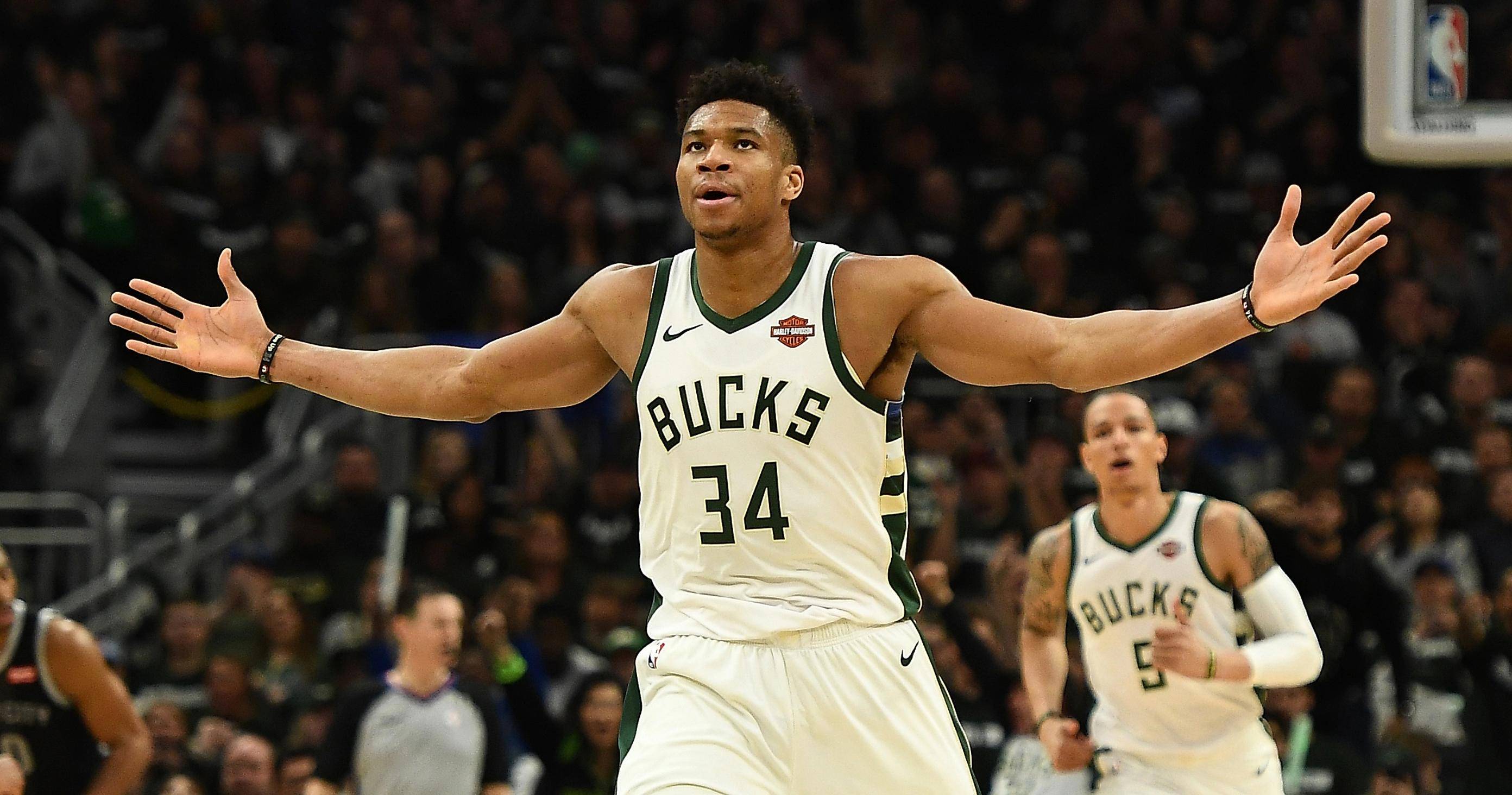 齐沃：种种困难让我们在赢球后更高兴；今天的劳塔罗值得拥抱（齐沃：越艰难胜利越甜，今天的劳塔罗配得上拥抱）