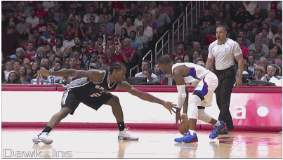 范戴克回应萨拉赫道歉问题，称属内部事宜需俱乐部处理（范戴克就萨拉赫道歉一事表态：属队内事务，交由俱乐部处理）