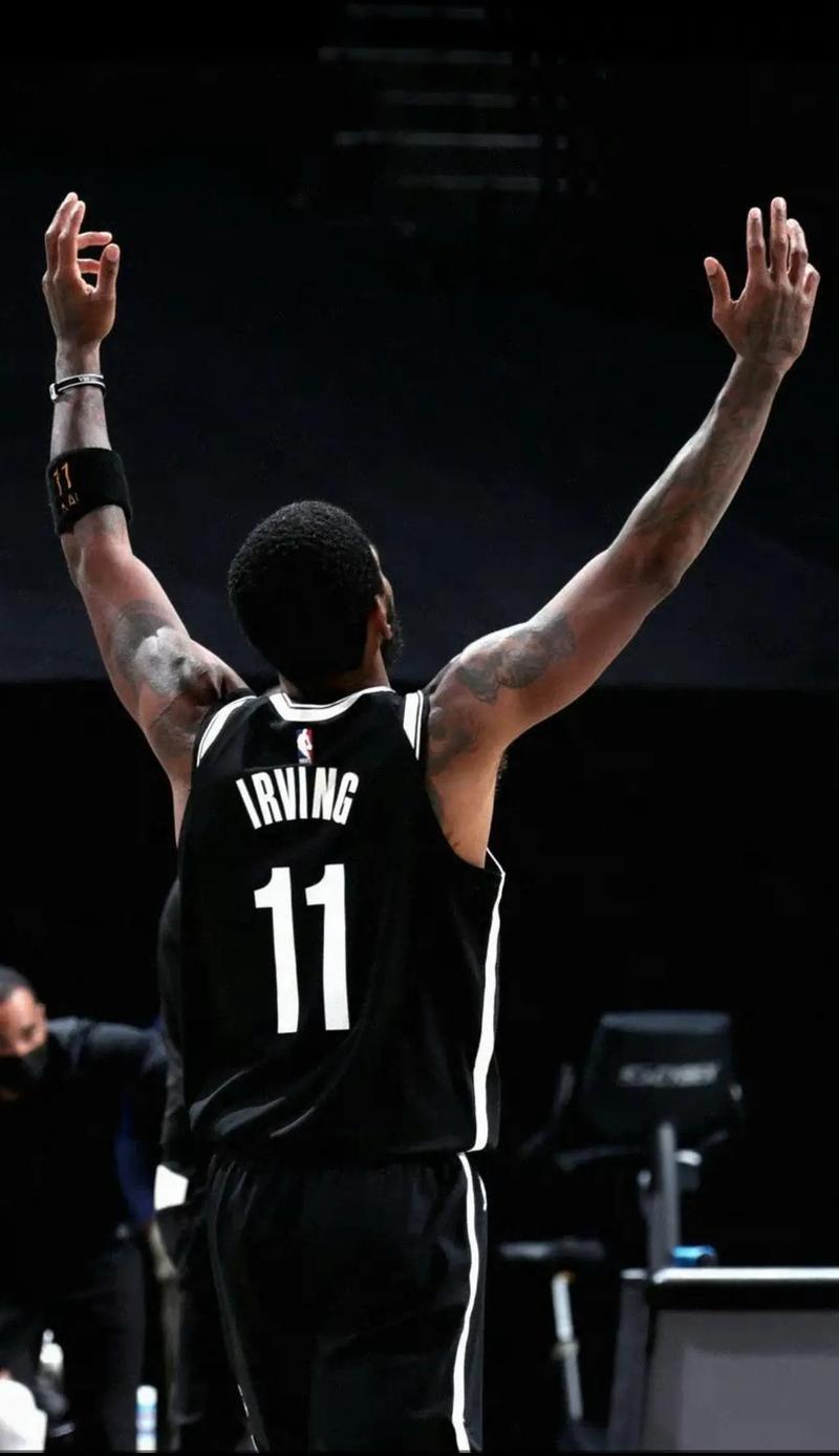 埃奇库姆：最后时刻我必须去冲抢篮板，这是我生涯首次绝杀（埃奇库姆谈生涯首绝杀：关键时刻必须冲抢篮板）