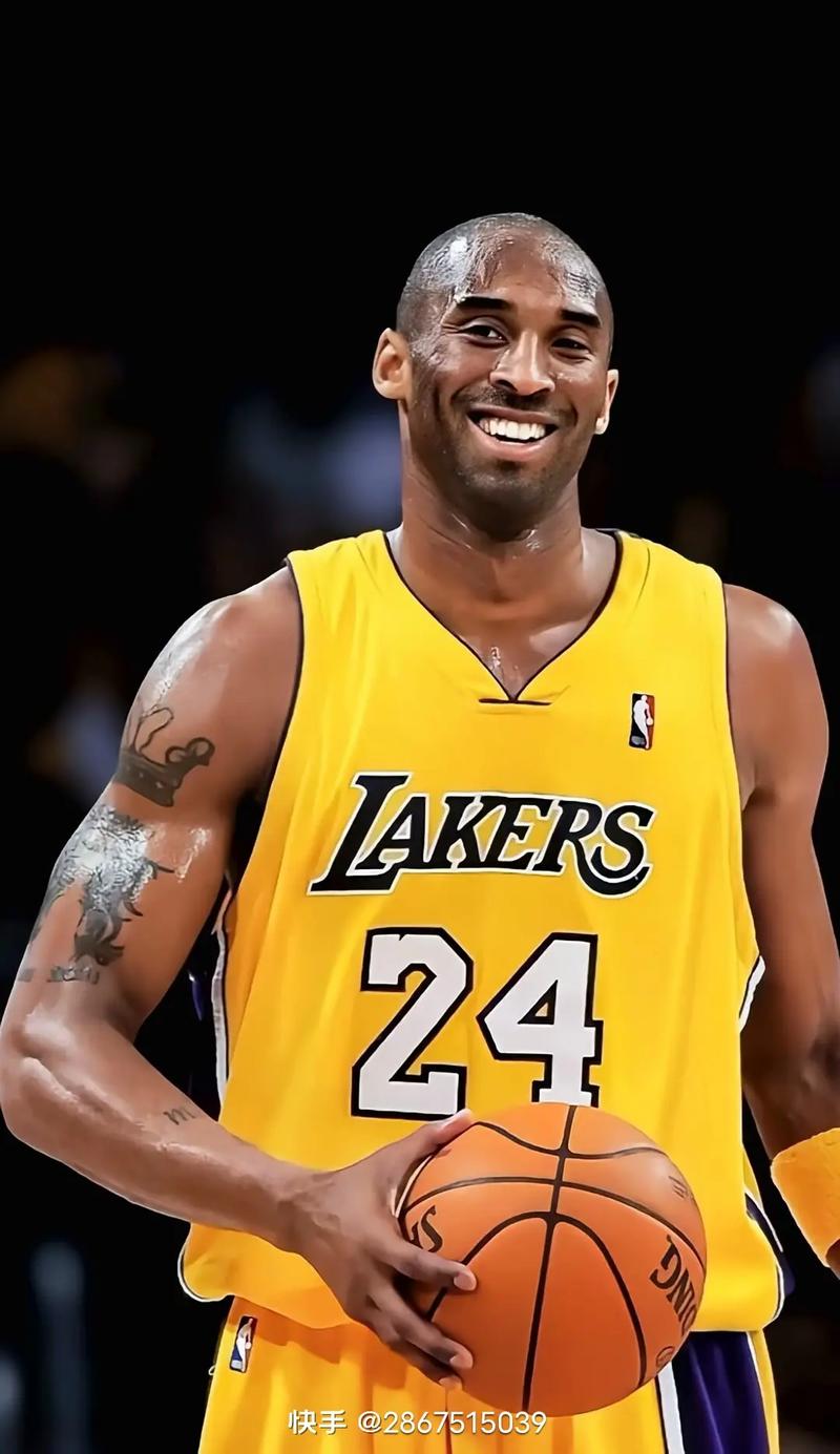 巴媒：格雷米奥主席候选者曾想招募本泽马，以此当竞选筹码（巴媒：格雷米奥主席参选人曾打算签下本泽马当竞选筹码）