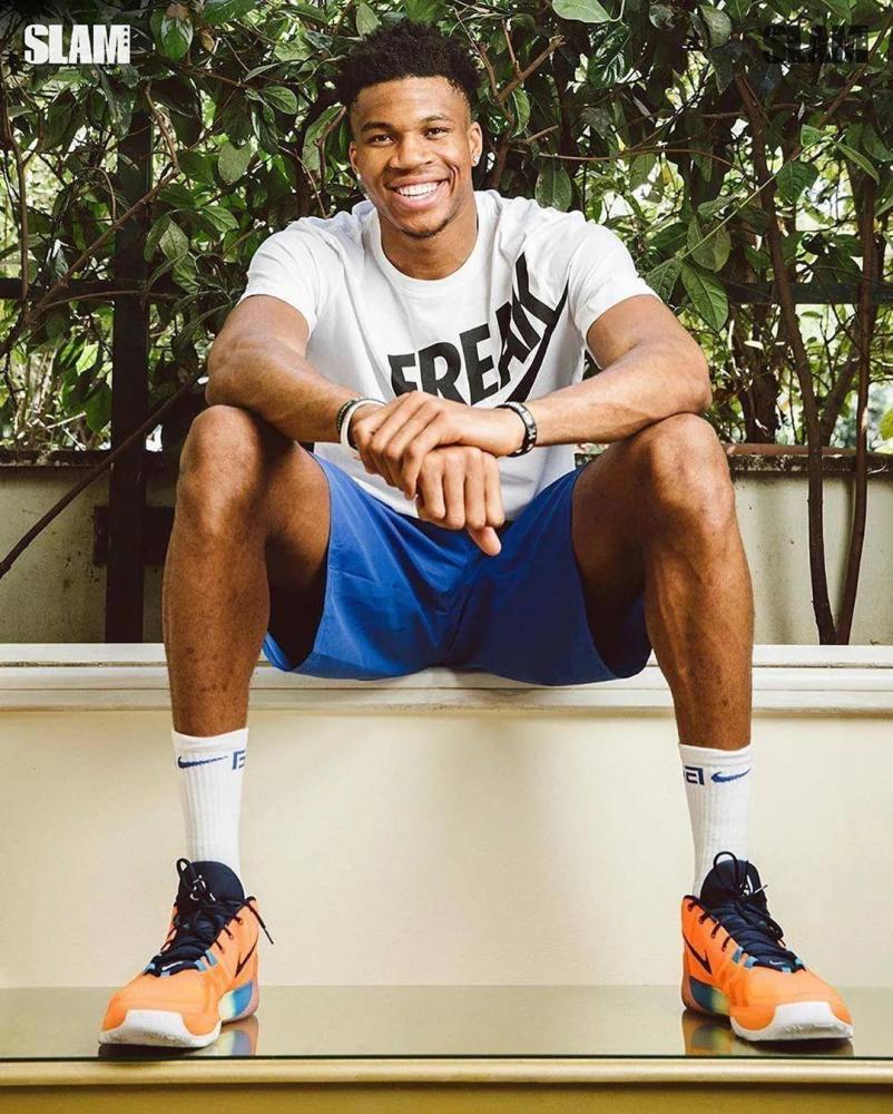 旧将佩内夫患肾癌需要手术，瓦伦西亚为其筹款（佩内夫罹患肾癌需手术，瓦伦西亚发起募捐）